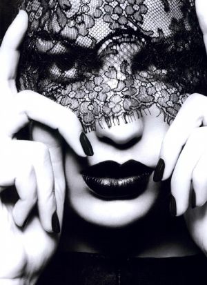 Black lace veil and luscious lips.jpg
